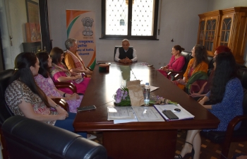 Ambassador handed certificates to students who completed Hindi courses